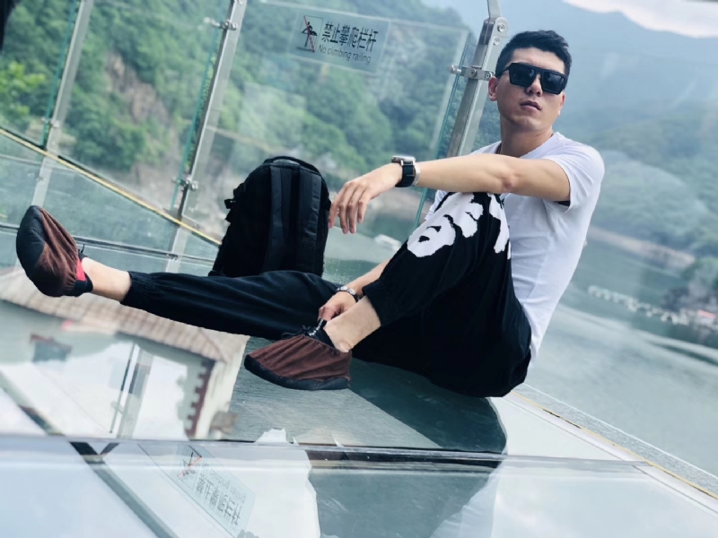 庄周梦蝶的第一张照片--保定相亲服务中心