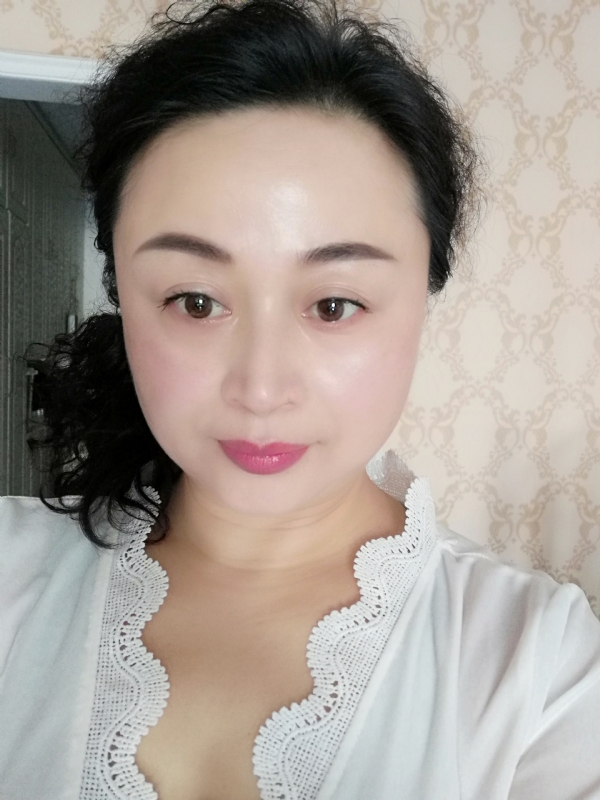 花谢花飞的第一张照片--保定相亲服务中心