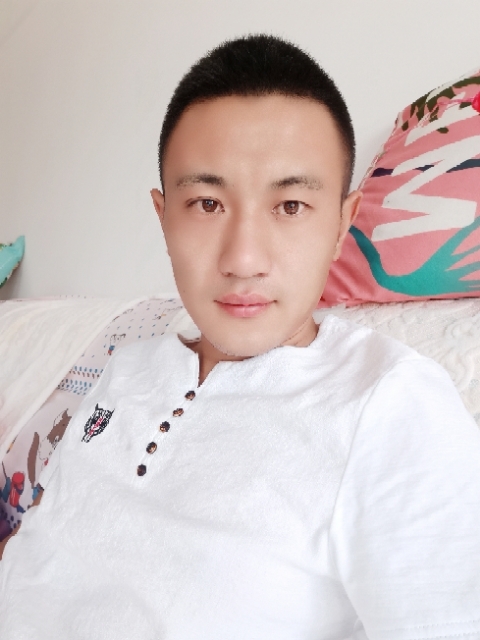 海阔天空的第一张照片--保定相亲服务中心