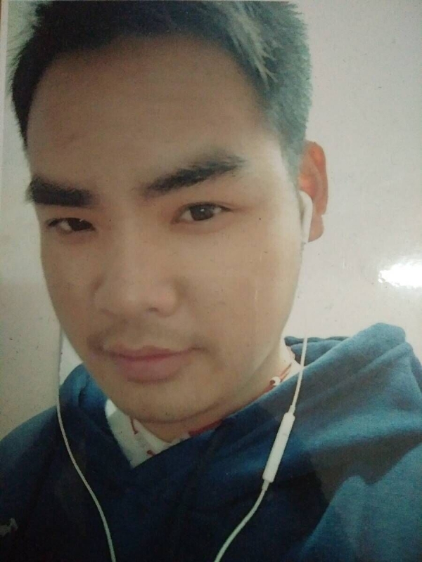 渴望爱的第一张照片--保定相亲服务中心