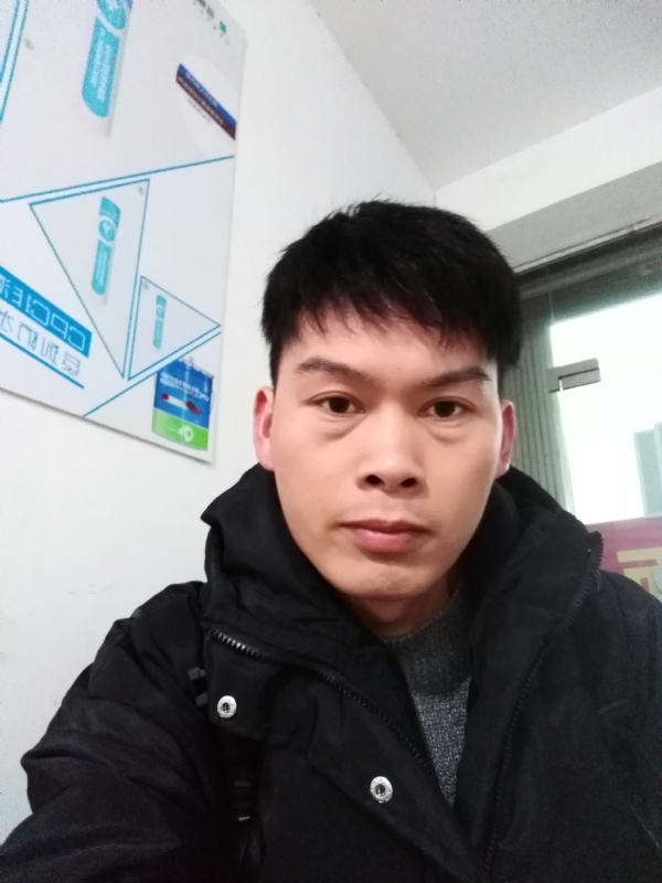 微笑的第一张照片--保定相亲服务中心