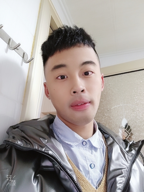 幼稚鬼的第一张照片--保定相亲服务中心