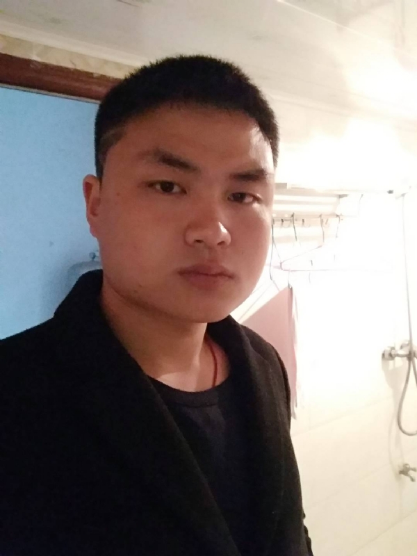 康康一下的第一张照片--保定相亲服务中心