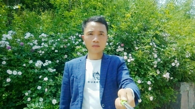 一生何求的第一张照片--保定相亲服务中心