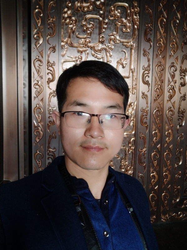 鹏鸟的第一张照片--保定相亲服务中心