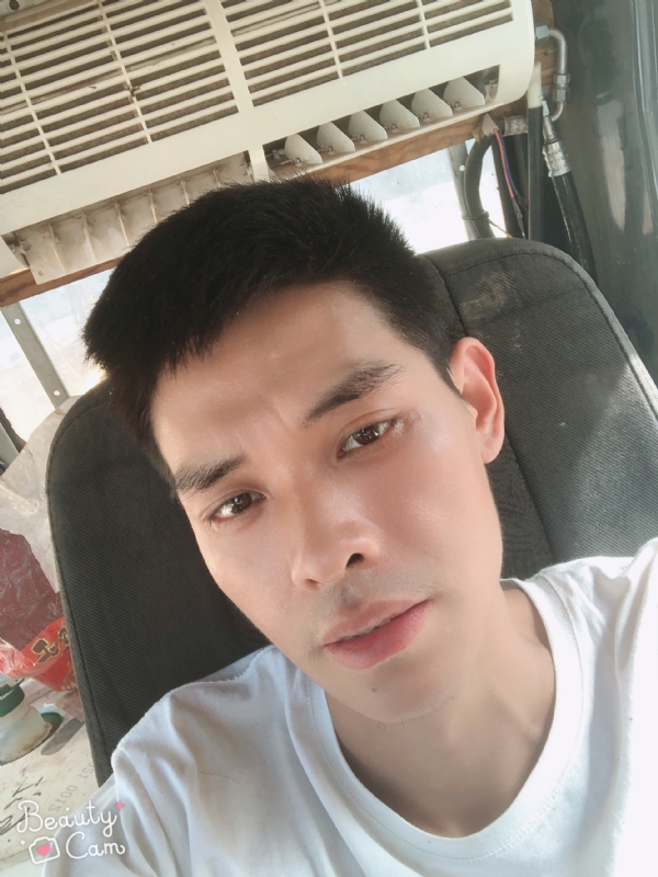 小董的第一张照片--保定相亲服务中心