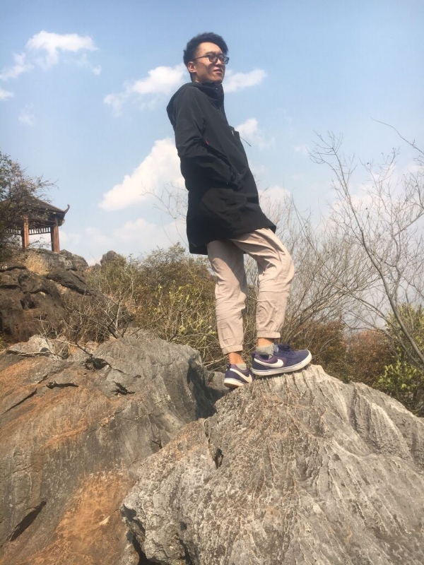 雨夜寻知己的第一张照片--保定相亲服务中心