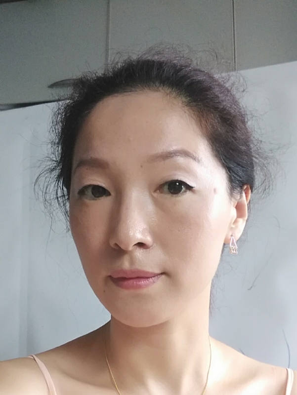 彼岸花的第一张照片--保定相亲服务中心