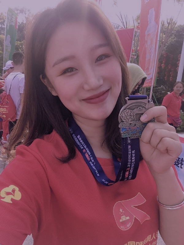 大熊猫的第一张照片--保定相亲服务中心