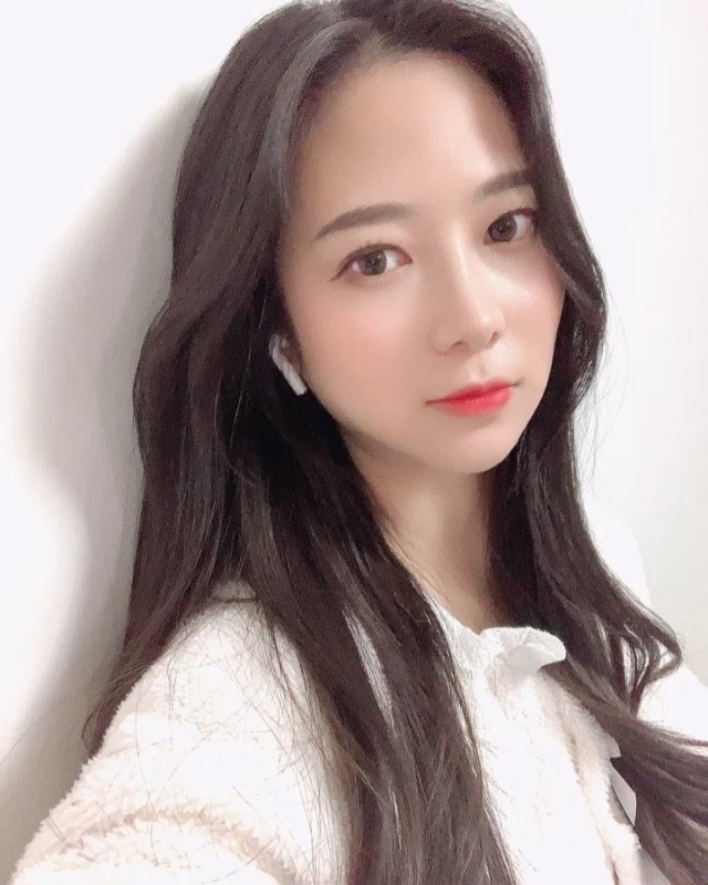 夢怡..的第一张照片--保定相亲服务中心