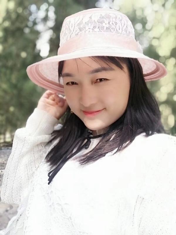 凤凰的第一张照片--保定相亲服务中心