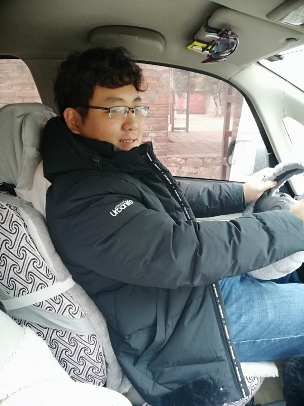 季末非陌的第一张照片--保定相亲服务中心