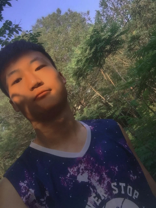 夏日的第一张照片--保定相亲服务中心