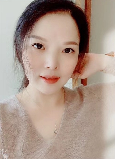 百荷的第一张照片--保定相亲服务中心