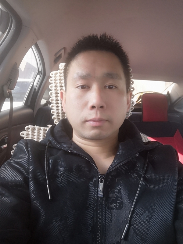 孤独的狼的第二张照片--保定相亲服务中心