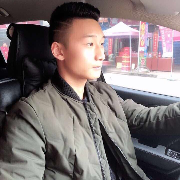 入戏太深的第一张照片--保定相亲服务中心