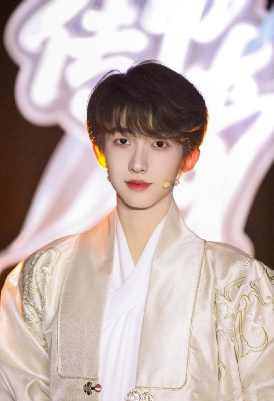 月影韶华呀的第一张照片--保定相亲服务中心