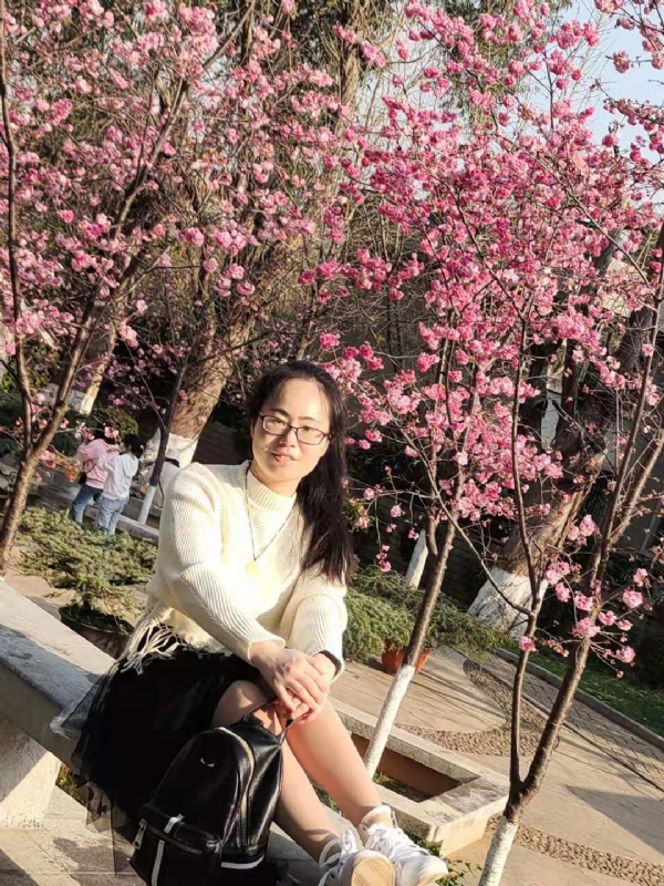 Nancy的第一张照片--保定相亲服务中心