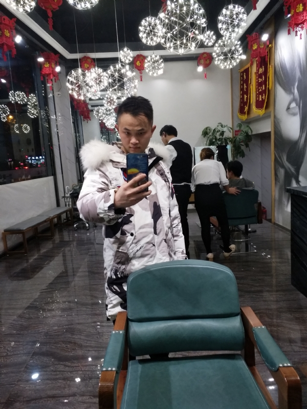 简单的第一张照片--保定相亲服务中心