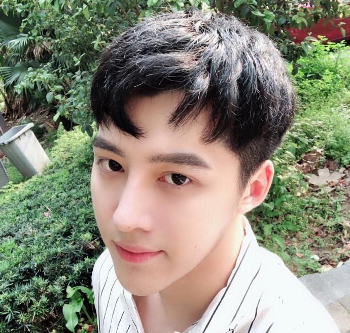 alading的第一张照片--保定相亲服务中心