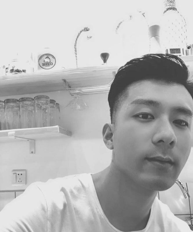 jimmy的第一张照片--保定相亲服务中心