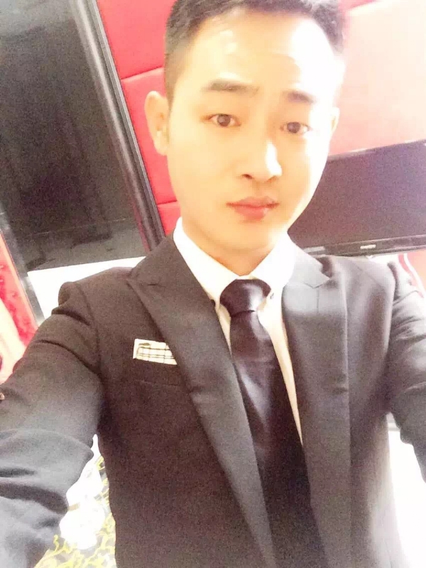 富强的第一张照片--保定相亲服务中心