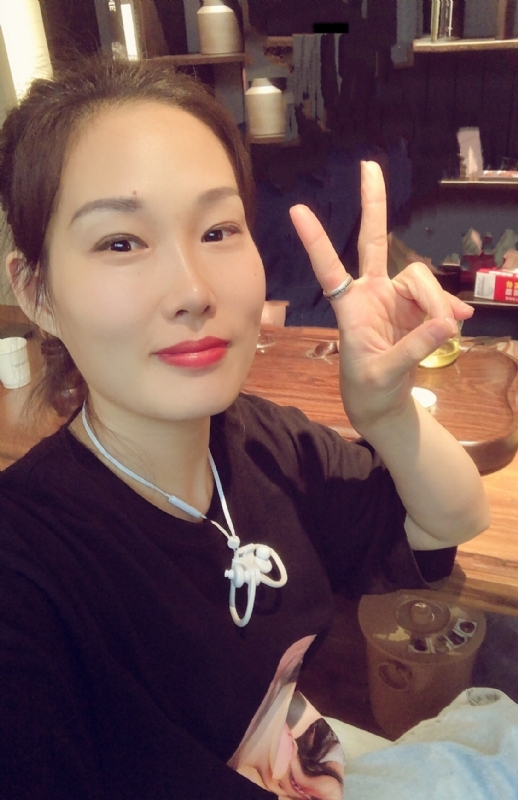 冷紫斑蝶的第一张照片--保定相亲服务中心