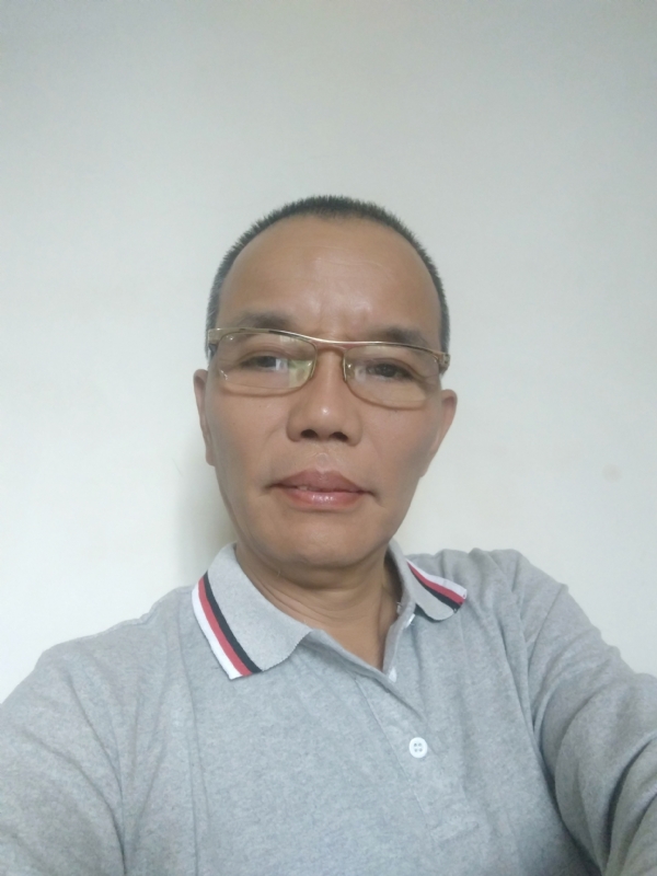 稳重大方的第一张照片--保定相亲服务中心