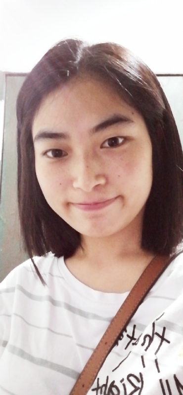 向日葵无一例外的第三张照片--保定相亲服务中心