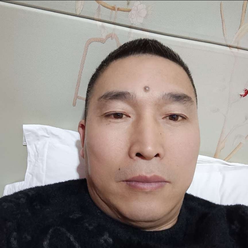 痴情男的第一张照片--保定相亲服务中心