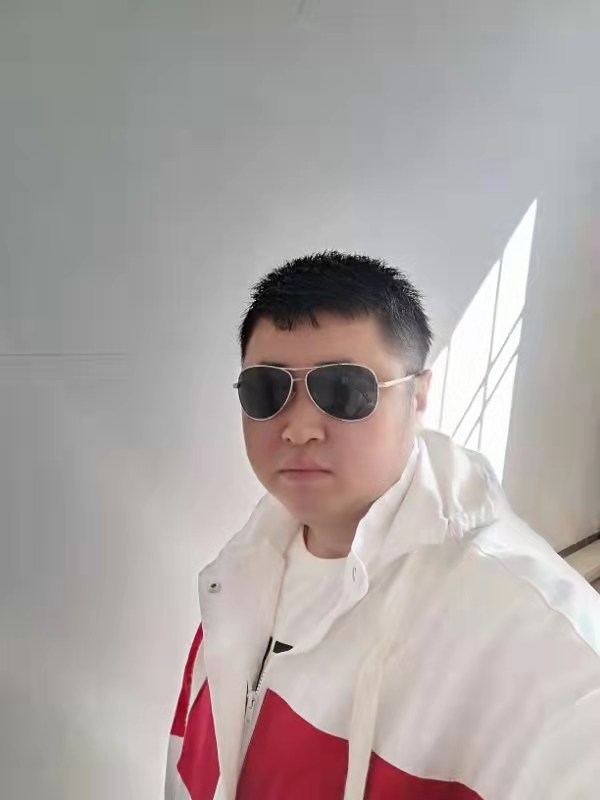 大漠叔叔的第一张照片--保定相亲服务中心