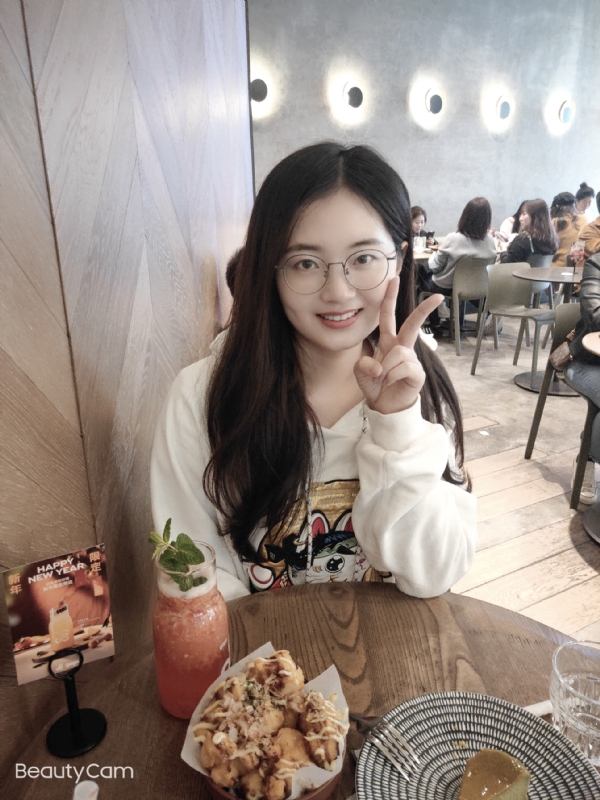 皮卡小姐的第一张照片--保定相亲服务中心