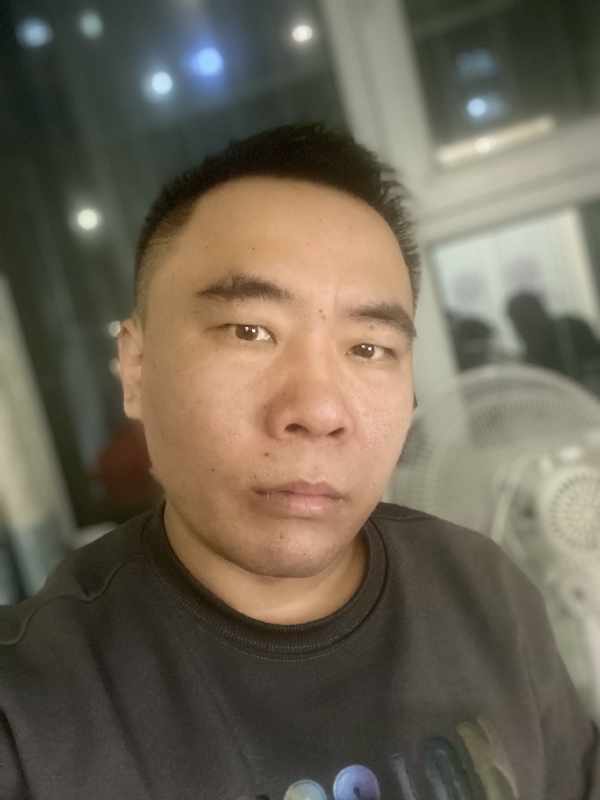 云的第三张照片--保定相亲服务中心