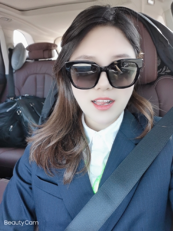 湖南妹子在深圳的第二张照片--保定相亲服务中心