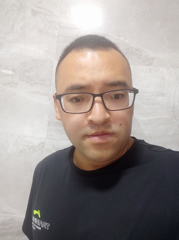 只愿得一人心的第三张照片--保定相亲服务中心