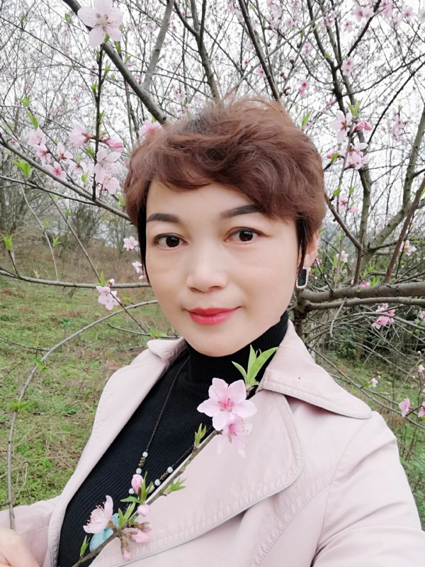 转角遇到你的第二张照片--保定相亲服务中心