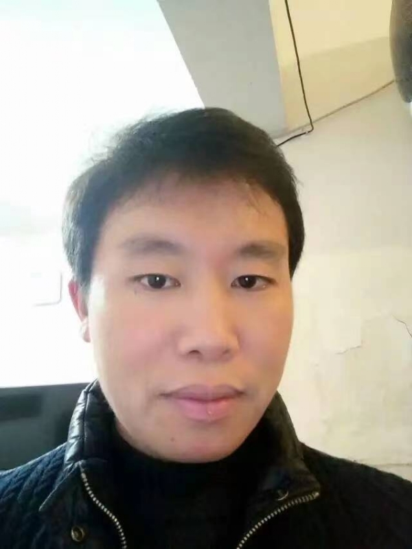 擎天柱的第三张照片--保定相亲服务中心