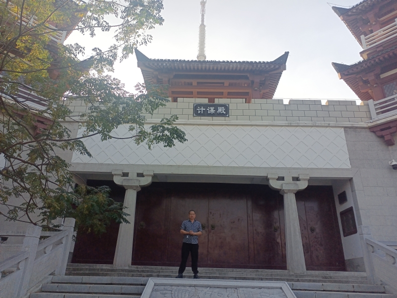 春夏秋冬的第一张照片--保定相亲服务中心