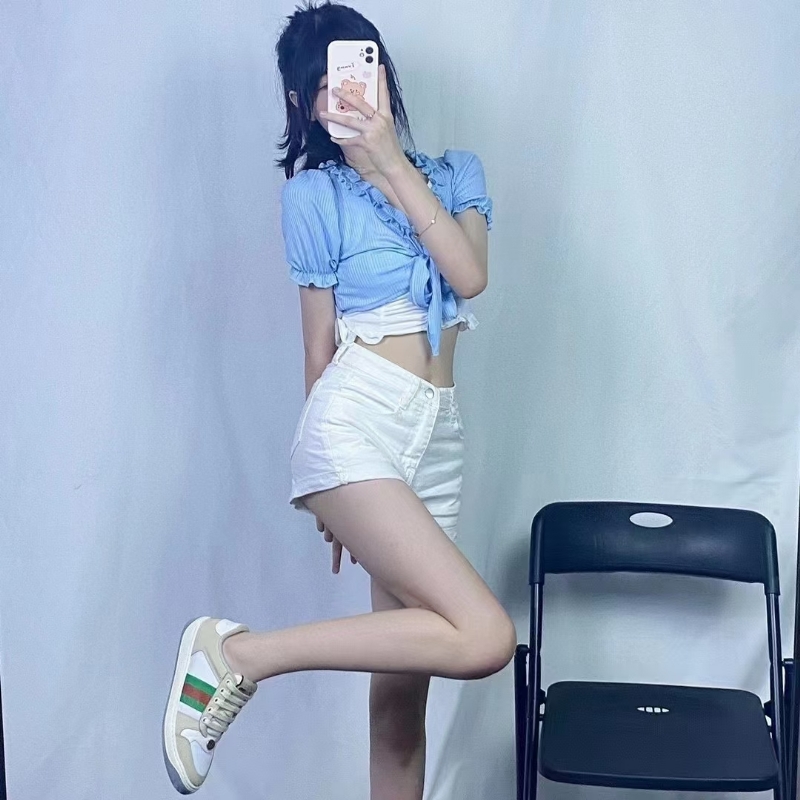 宝宝的第一张照片--保定相亲服务中心