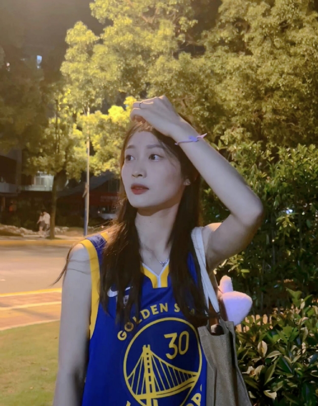 小趴菜的第三张照片--保定相亲服务中心