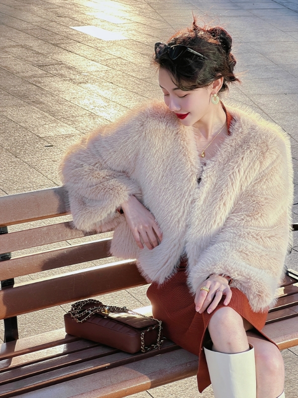 雷小姐的第一张照片--保定相亲服务中心