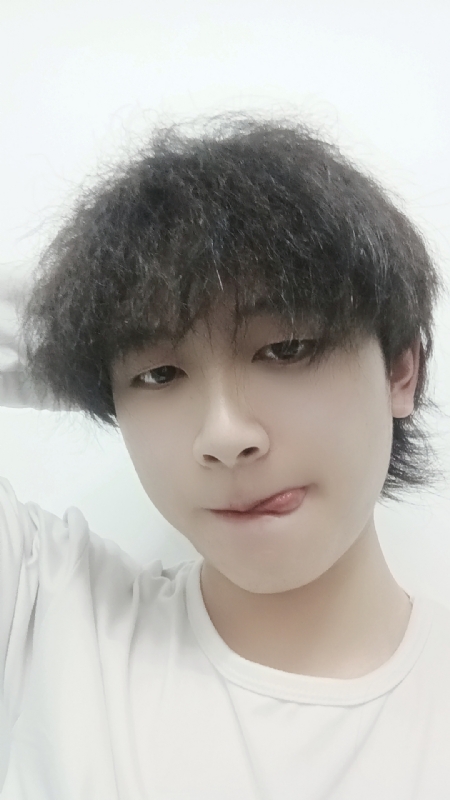 晓傑的第二张照片--保定相亲服务中心