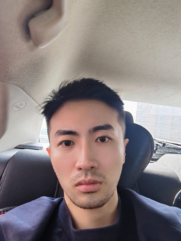 银角大王的第一张照片--保定相亲服务中心