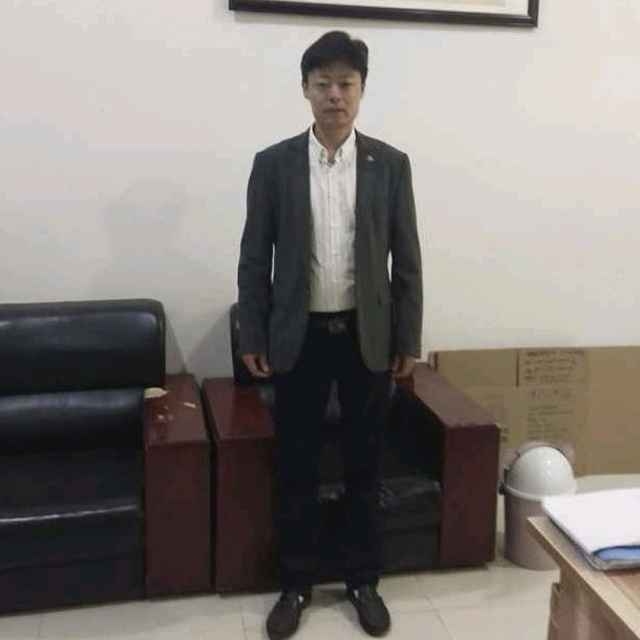 蓝天白云的第一张照片--保定相亲服务中心