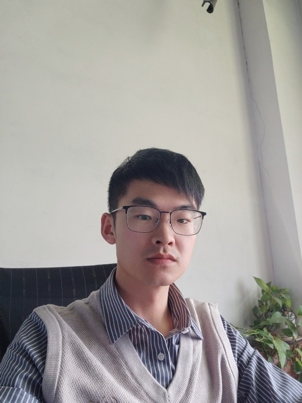 琉璃的第一张照片--保定相亲服务中心