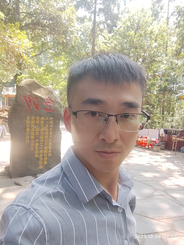 未来可期的第一张照片--保定相亲服务中心