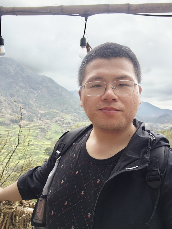 青山的第三张照片--保定相亲服务中心