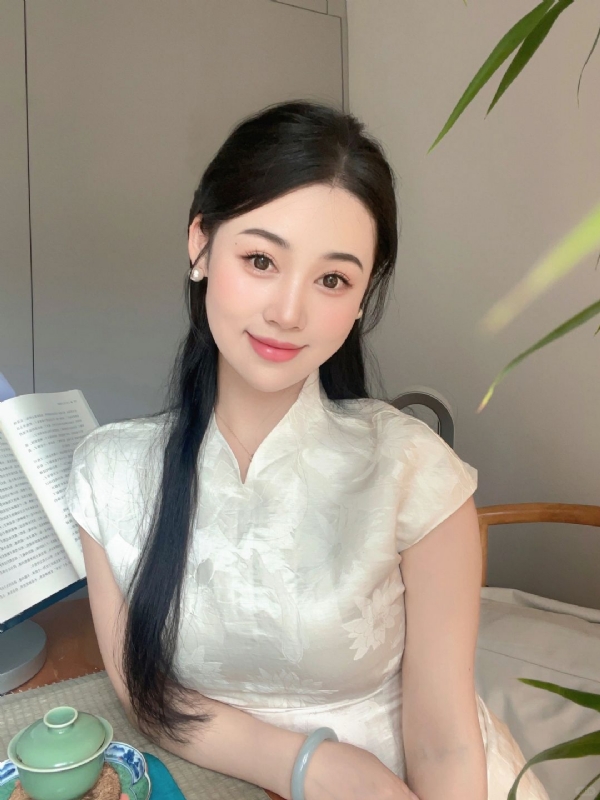 小慧的第一张照片--保定相亲服务中心