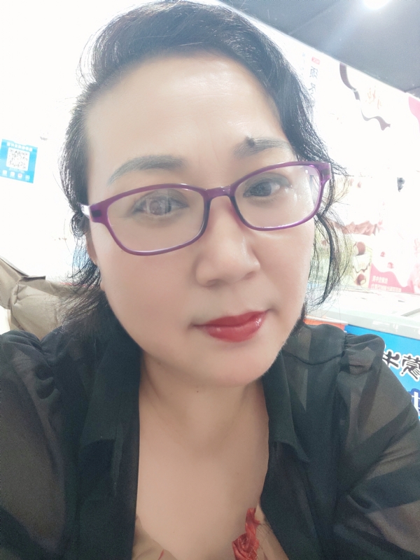 娜财娜福的第一张照片--保定相亲服务中心