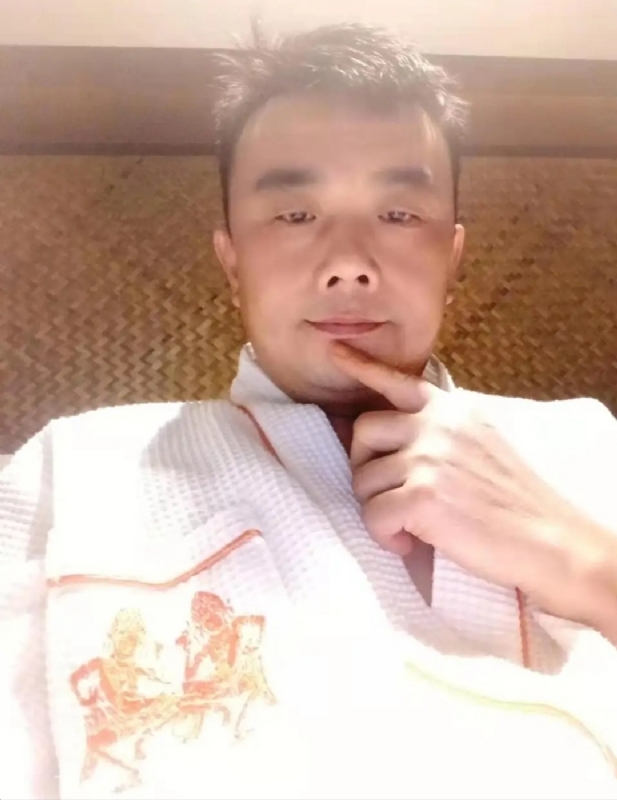 青锋的第一张照片--保定相亲服务中心